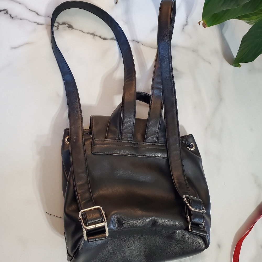 Wild Fable Black Backpack Purse - Picture 3 of 16